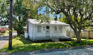 1746 TEMPLE AVE, Lancaster, PA 17603