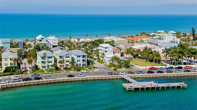 403 GULF WAY 504, St Pete Beach, FL 33706