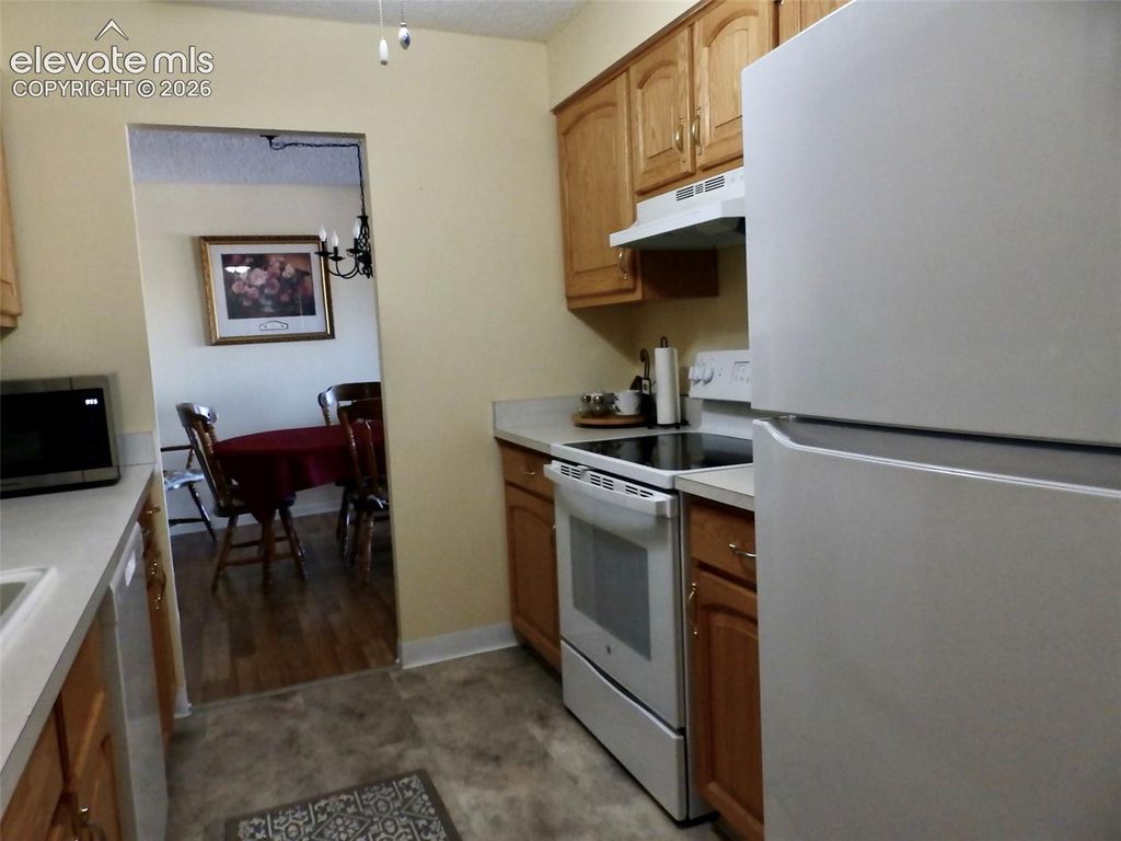 411 Lakewood Circle C406, Colorado Springs, CO 80910 — photo 5