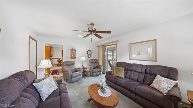 817 George Street, Belpre, OH 45714