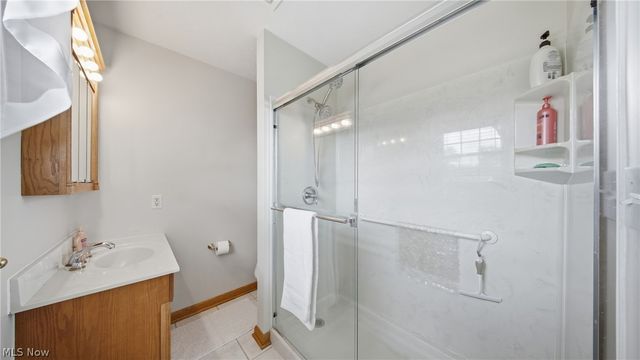 817 George Street, Belpre, OH 45714