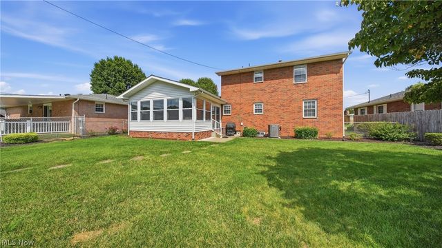 817 George Street, Belpre, OH 45714