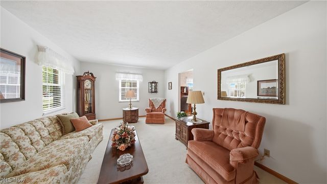 817 George Street, Belpre, OH 45714