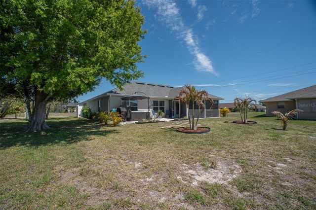 290 CORRIENTES CIRCLE, Punta Gorda, FL 33983
