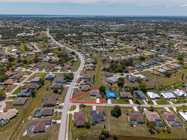 290 CORRIENTES CIRCLE, Punta Gorda, FL 33983