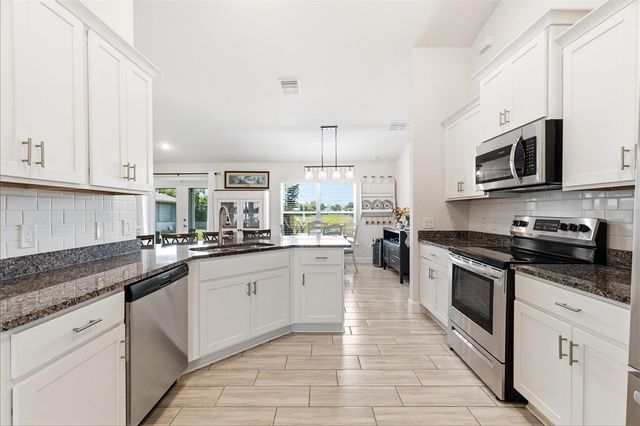 290 CORRIENTES CIRCLE, Punta Gorda, FL 33983