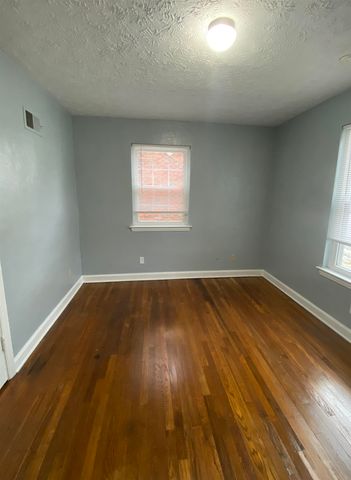 1646 Upland Road, Huntington, WV 25701