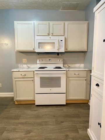 1646 Upland Road, Huntington, WV 25701