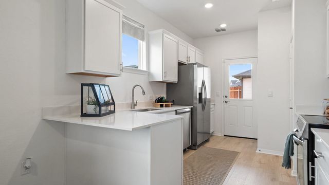 2521 Ophelia Levi LN, Round Rock, TX 78665