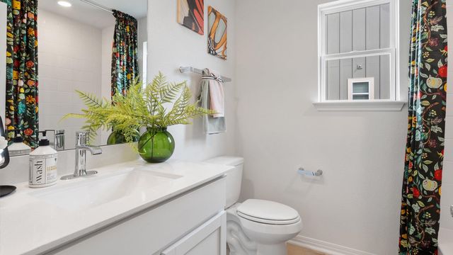 2521 Ophelia Levi LN, Round Rock, TX 78665