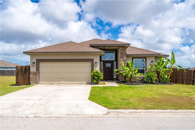 7214 S Lake Bliss, Corpus Christi, TX 78414