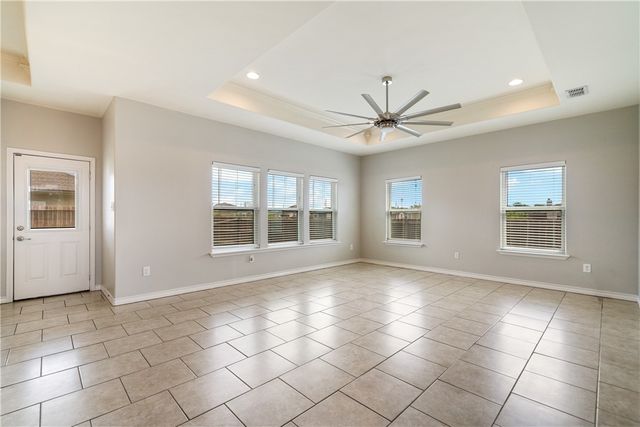 7214 S Lake Bliss, Corpus Christi, TX 78414