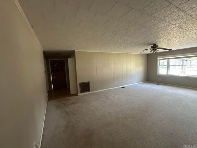 514 W Maxwell Street, Dewitt, AR 72042