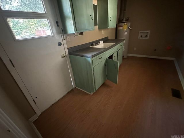 514 W Maxwell Street, Dewitt, AR 72042