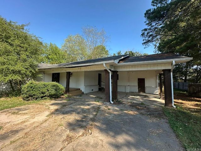 514 W Maxwell Street, Dewitt, AR 72042