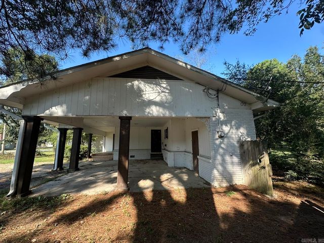 514 W Maxwell Street, Dewitt, AR 72042