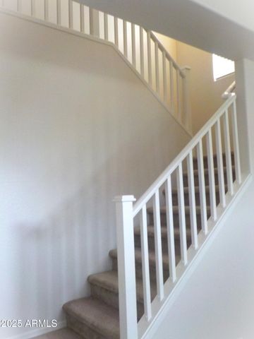 2395 W DUSTY WREN Drive, Phoenix, AZ 85085