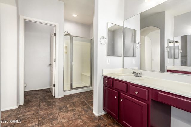 2395 W DUSTY WREN Drive, Phoenix, AZ 85085