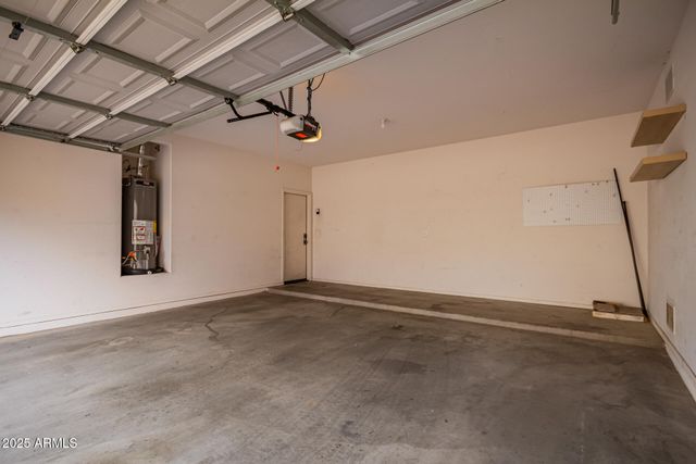 2395 W DUSTY WREN Drive, Phoenix, AZ 85085