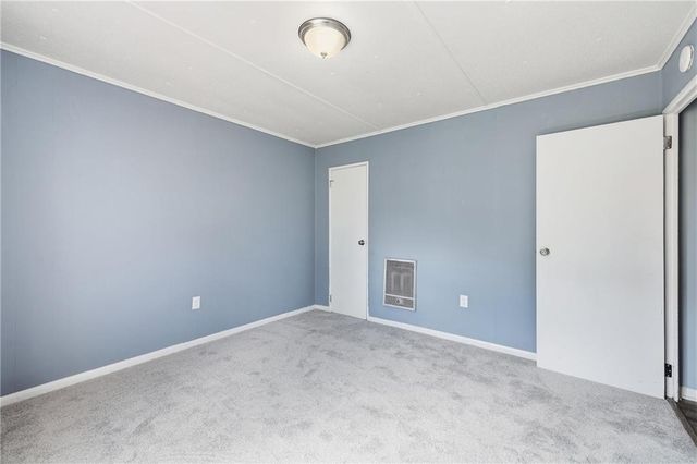 814 Brookdale Rd, Toccoa, GA 30518