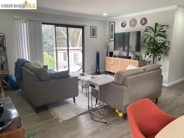 360 N Civic Dr, Walnut Creek, CA 94596