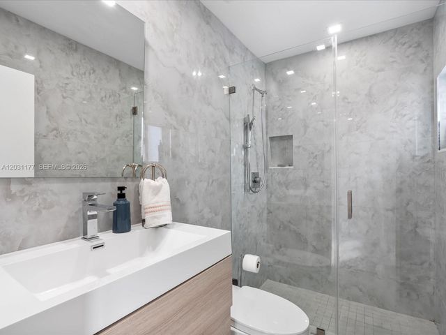 4901 Grant Street, Hollywood, FL 33021