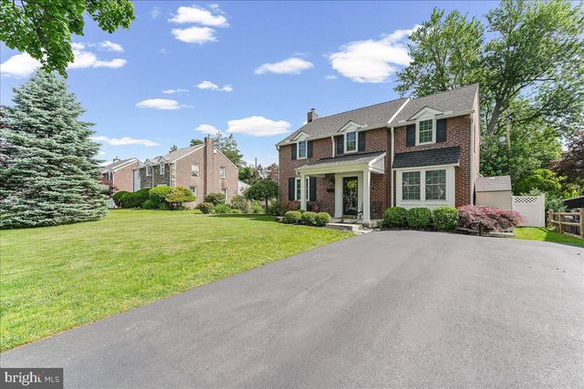 9 PICKWICK LN, Newtown Square, PA 19073