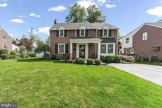 9 PICKWICK LN, Newtown Square, PA 19073