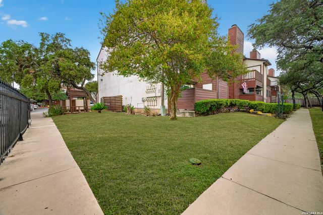 10527 Perrin Beitel Rd Apt A209, San Antonio, TX 78217