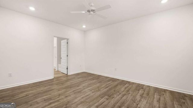 556 SILVER MOON Drive, Loganville, GA 30052