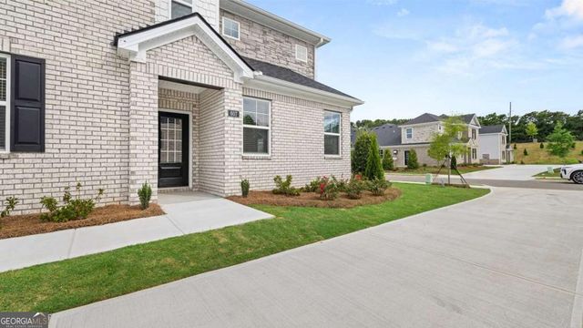 556 SILVER MOON Drive, Loganville, GA 30052