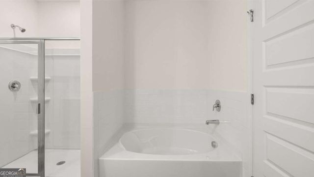 556 SILVER MOON Drive, Loganville, GA 30052