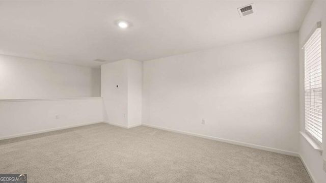 556 SILVER MOON Drive, Loganville, GA 30052