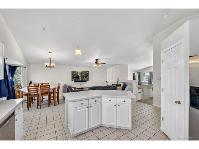 9457 Steele Dr, Thornton, CO 80229