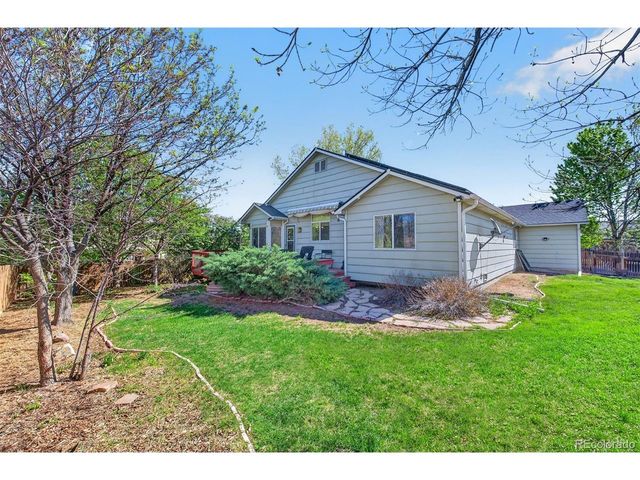 9457 Steele Dr, Thornton, CO 80229