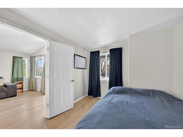 9457 Steele Dr, Thornton, CO 80229