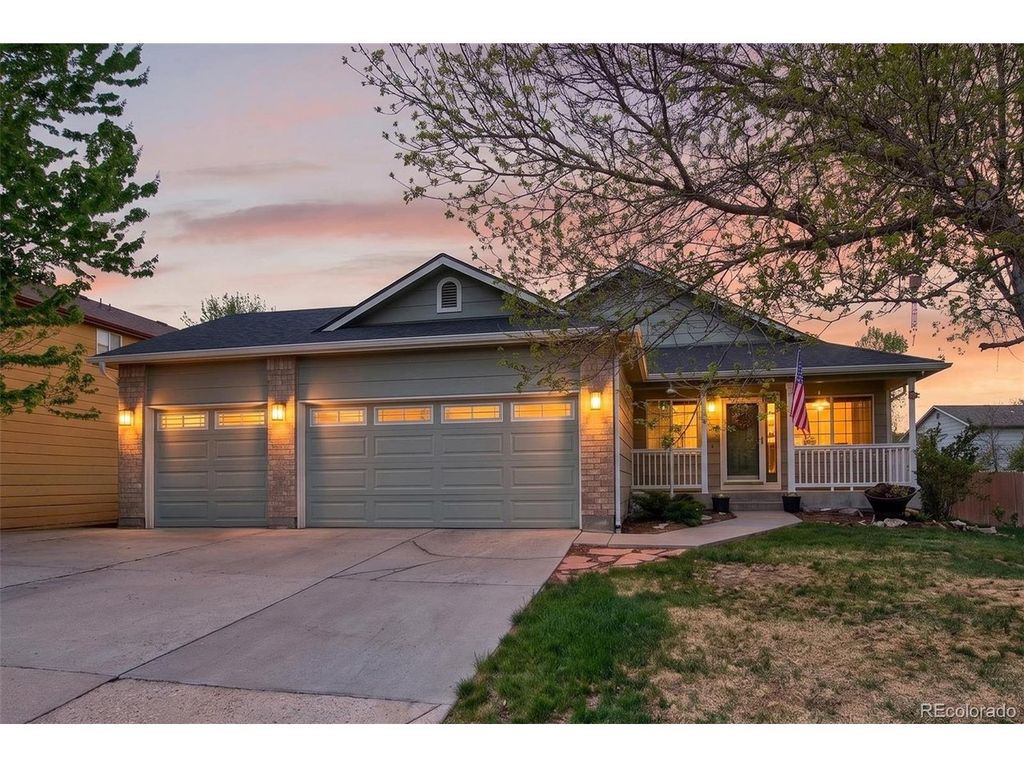 9457 Steele Dr, Thornton, CO 80229