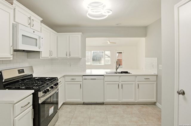 7422 Redman Pass, Converse, TX 78109