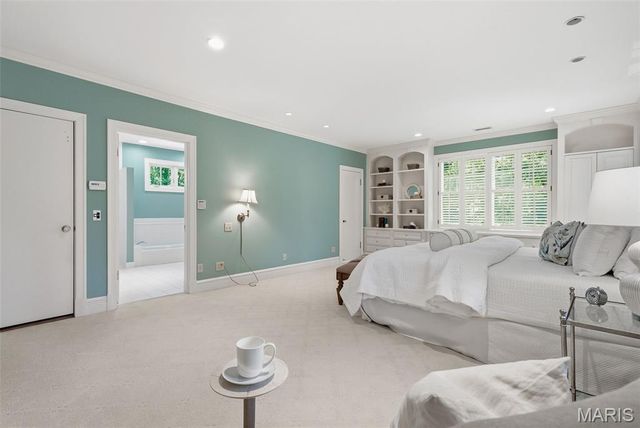 444 Sherwood Drive, Webster Groves, MO 63119