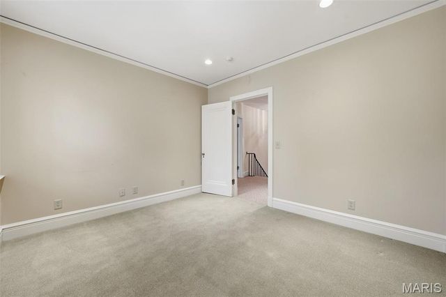 444 Sherwood Drive, Webster Groves, MO 63119