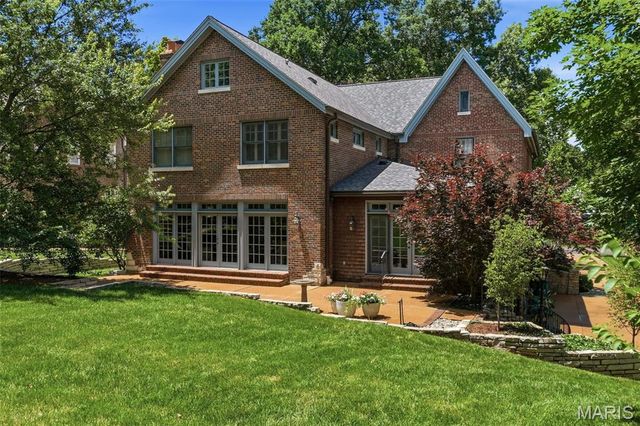 444 Sherwood Drive, Webster Groves, MO 63119