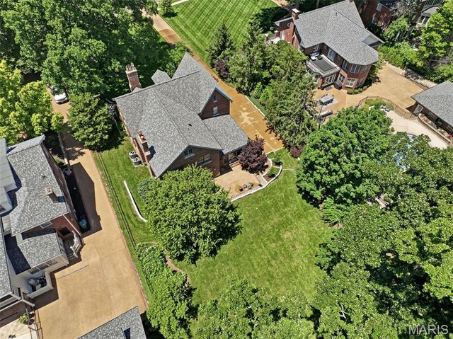 444 Sherwood Drive, Webster Groves, MO 63119