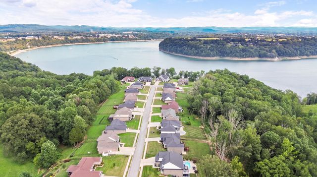 58 Lake Ridge Road, Somerset, KY 42503