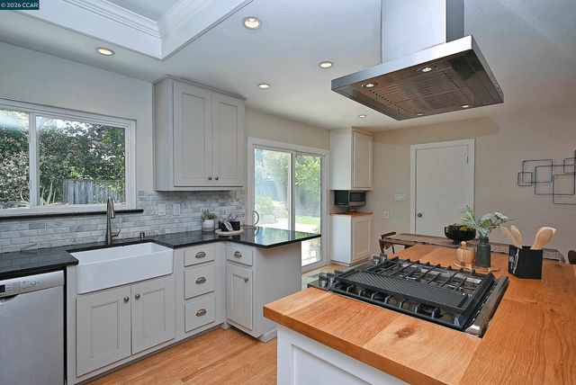 731 Hamilton Dr, Pleasant Hill, CA 94523