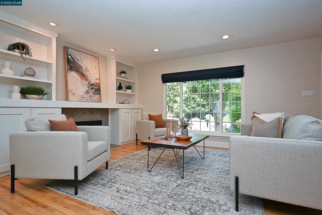 731 Hamilton Dr, Pleasant Hill, CA 94523