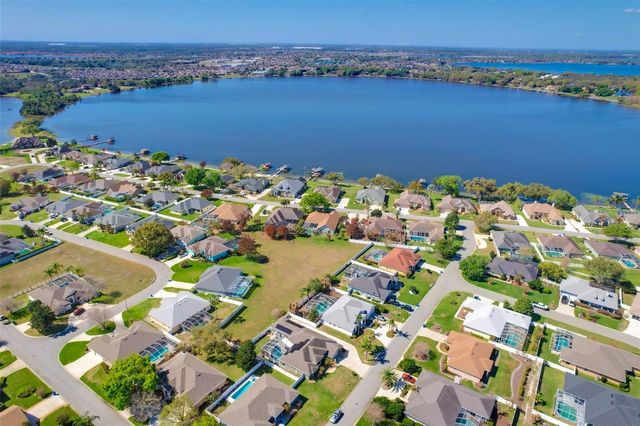 406 RUBY LAKE PLACE, Winter Haven, FL 33884