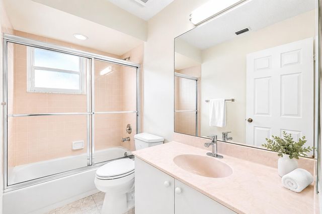 9581 Tavernier Drive, Boca Raton, FL 33496