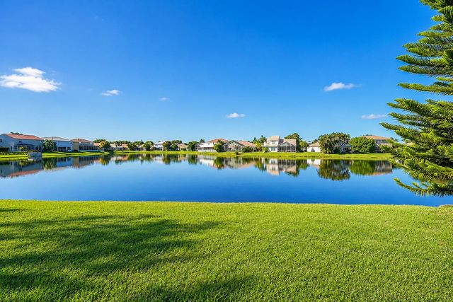 9581 Tavernier Drive, Boca Raton, FL 33496