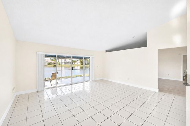 9581 Tavernier Drive, Boca Raton, FL 33496