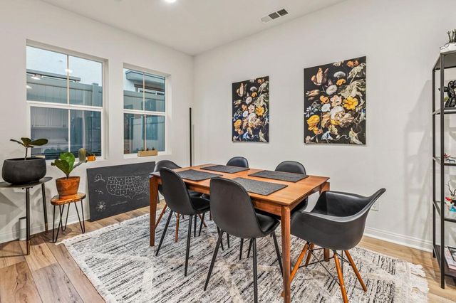 506 Willowmore Street, Vista, CA 92081